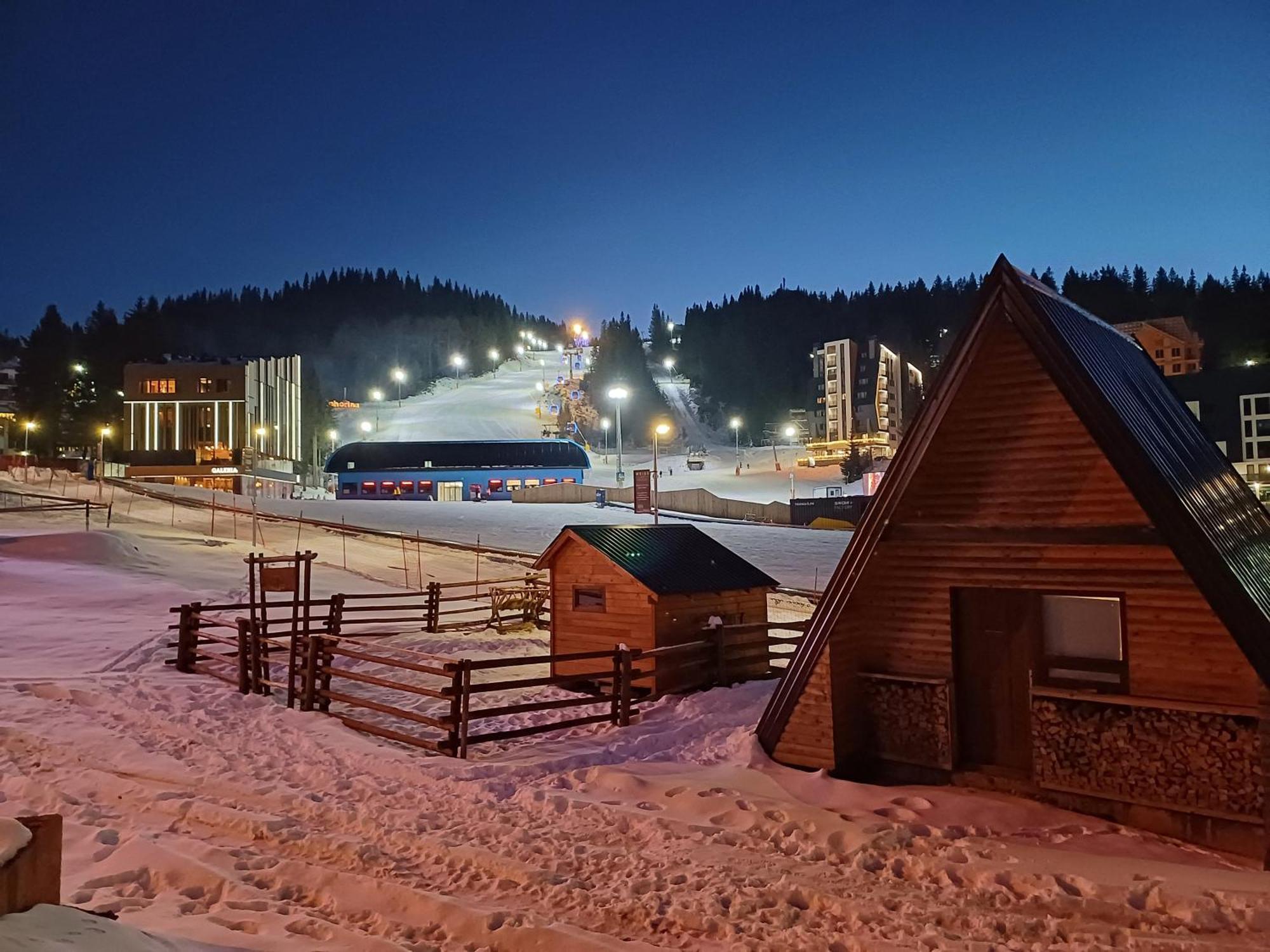 Apart Hotel Zlatni Javor, Apartment 410 Jahorina Eksteriør billede